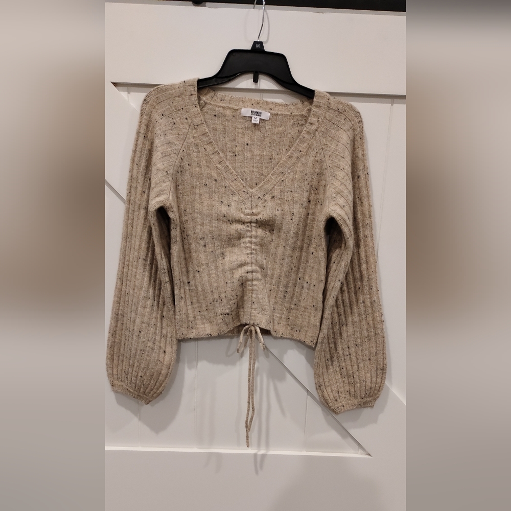 BB Dakota Steve Madden Beige Cream Speckled Ribbed Bell Sleeved Sweater